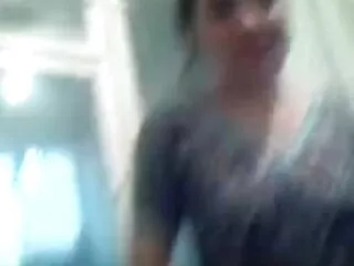 एक सींग हिंदी फिल्म सेक्सी एचडी में और शरारती रूसी एमआईएलए के साथ कमबख्त