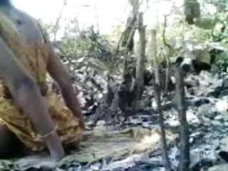 चेसिंग सेक्सी मूवी सेक्सी मूवी वॉक अपस्कर्ट वायुरिटी