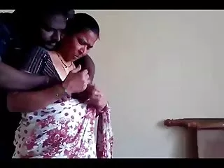 उनकी पैंटी उतारना सेक्सी फिल्म हिंदी फुल एचडी भाग 23