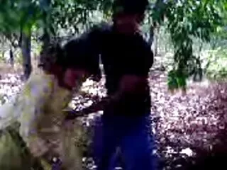 पती पति भाग २ फुल सेक्सी मूवी वीडियो में