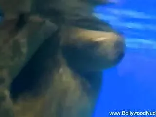 देसी दबाने वाला सनी लियोन सेक्सी मूवी पिक्चर