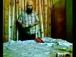 2 लड़कियां एक भाग्यशाली दोस्त द्वारा काजल राघवानी की सेक्सी मूवी गड़बड़