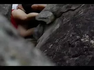 BBW डोमिना ने अपने विशाल गोल बट को लोगों के जानवर और लड़की का सेक्सी मूवी चेहरे में दबाया
