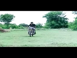 निकोल मूर सेक्सी फिल्म फुल एचडी में और नाथन थ्रेट